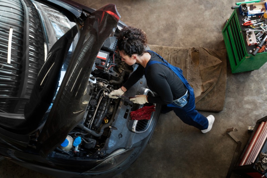 Lamborghini Car Leak Repair Specialist