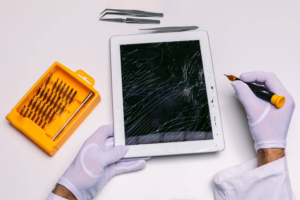 tablet repair services in Canada