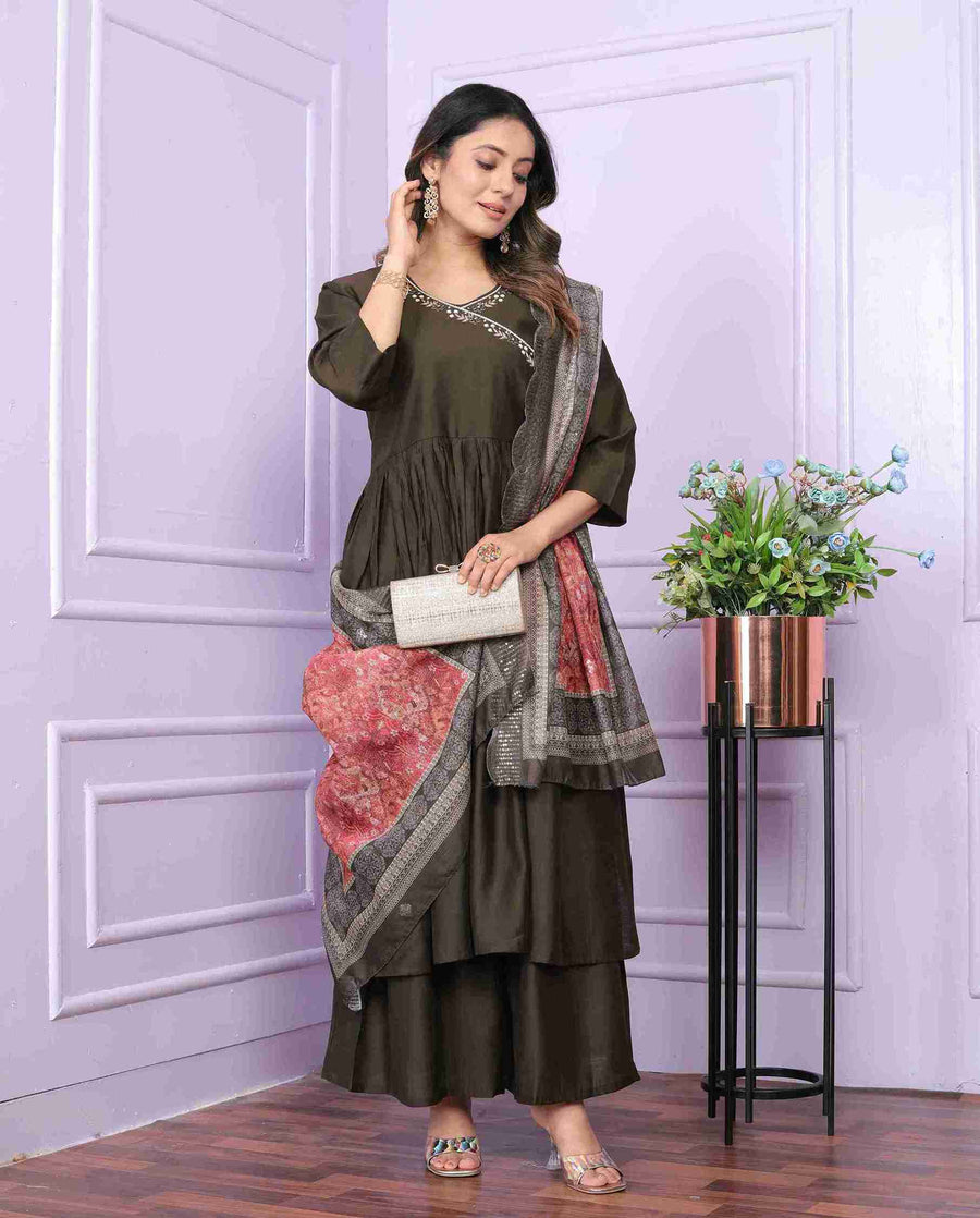 Brown Kurti and Dupatta