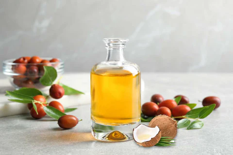 What are the benefits of jojoba oil for skin lightening?