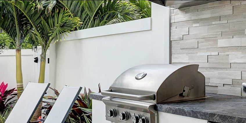 lorida outdoor kitchen