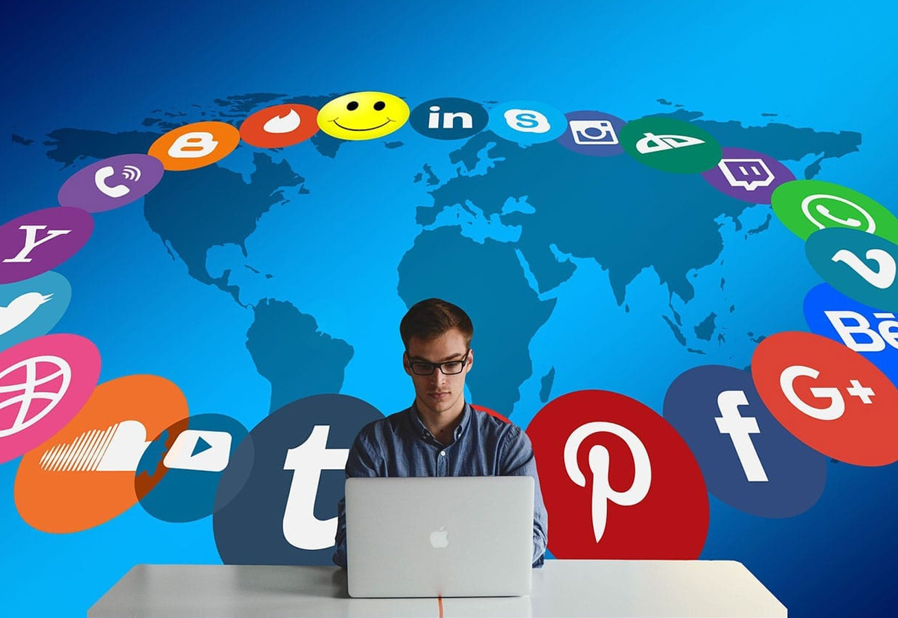 Social Media Management for Canadian Businesses