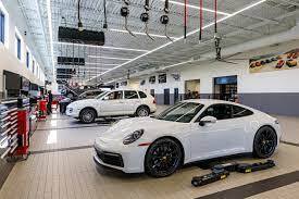 Porsche Garage Dubai