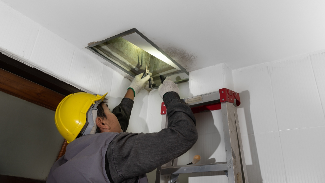 ceiling-leakage-repair-service-singapore